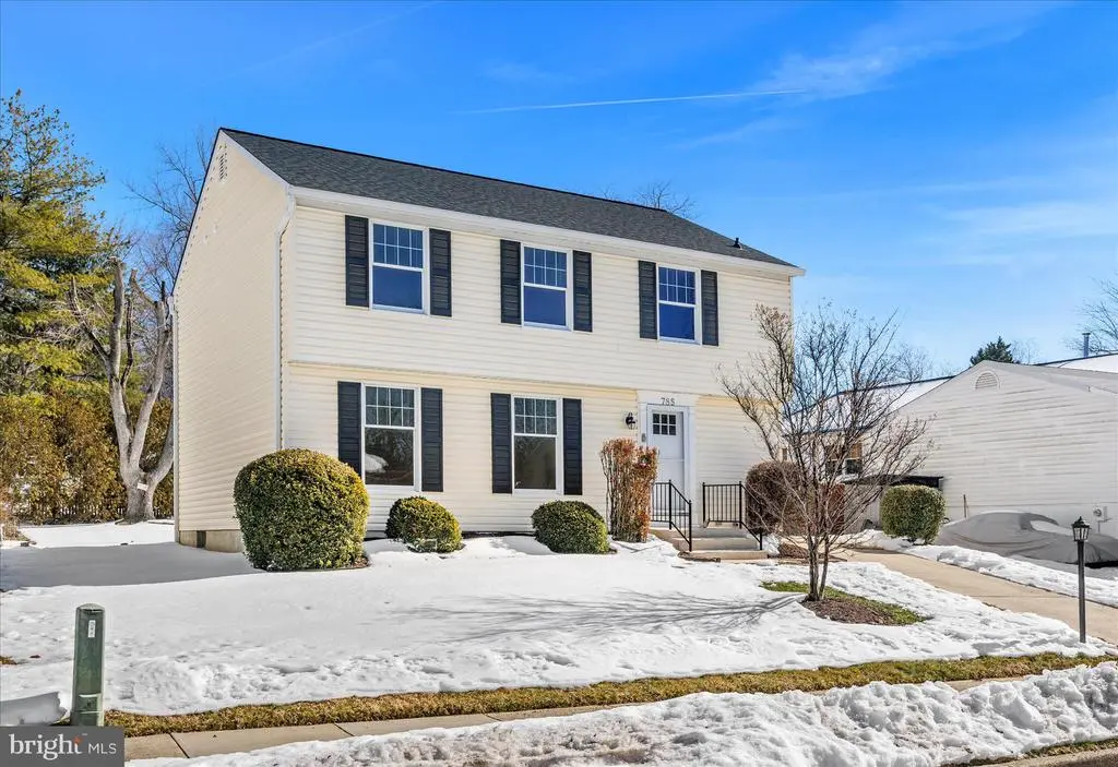 785 Macsherry Dr, Arnold