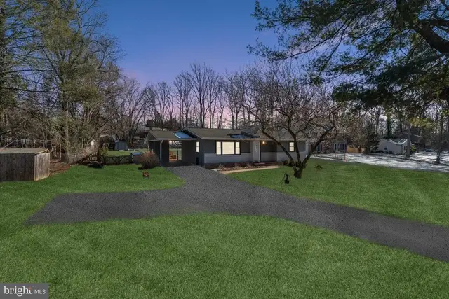 4231 Bartholows, Mount Airy