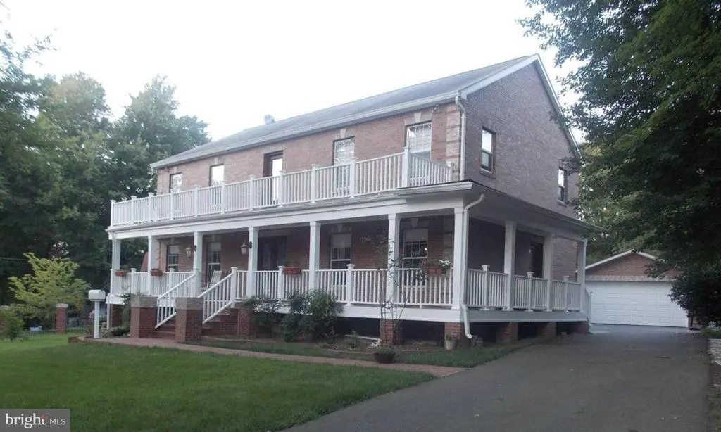 4101 Roberts Rd, FAIRFAX