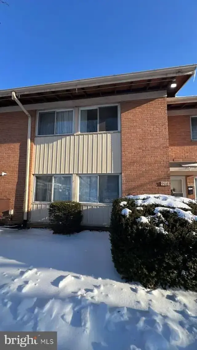 908 Taney Ave #908, Frederick