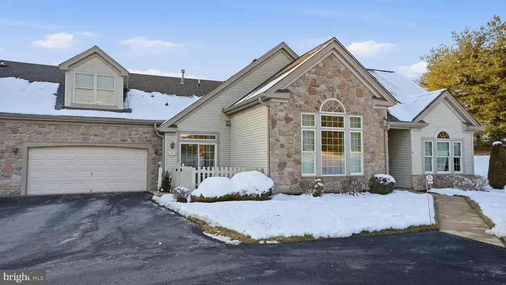 4 Legacy Oaks Dr, RICHBORO