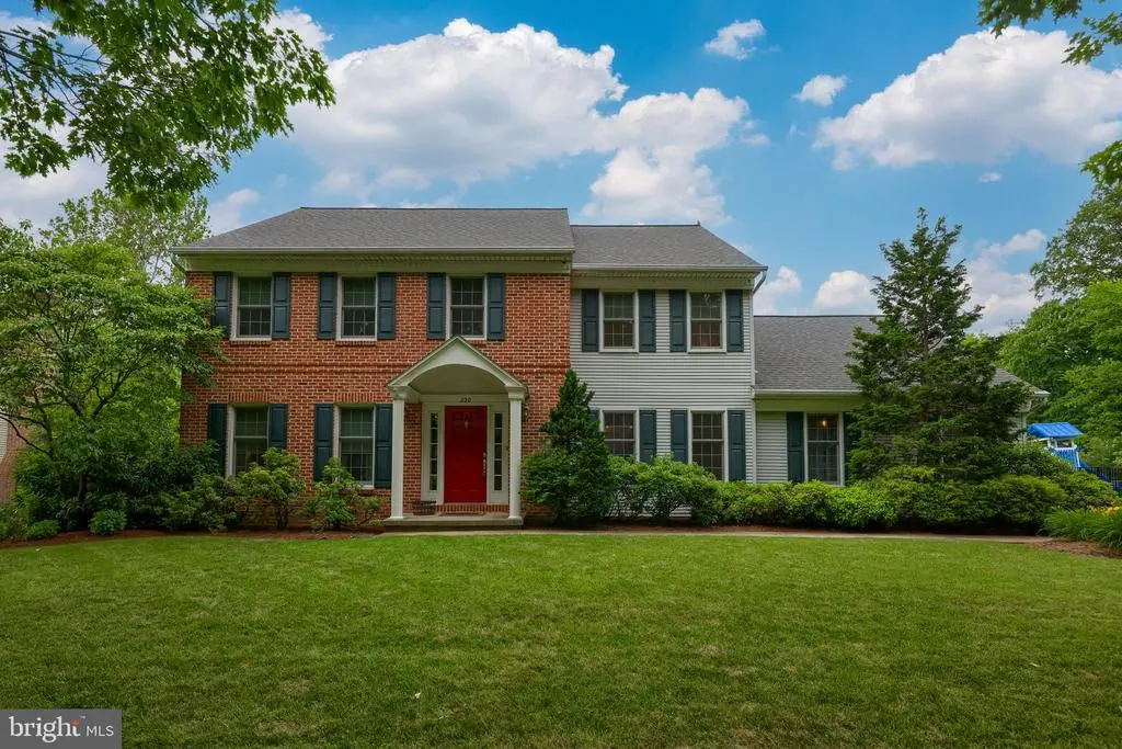 220 Sturbridge, WYOMISSING