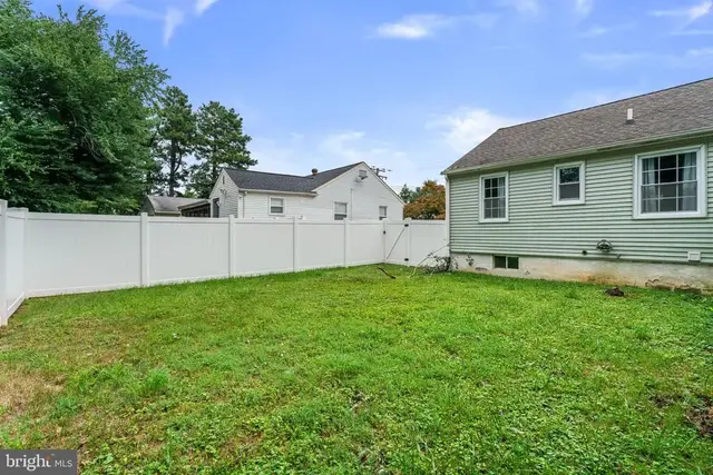 302 Graceford Dr, Aberdeen