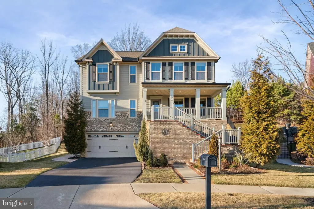 2044 Scarlet Pine Rd, DUMFRIES