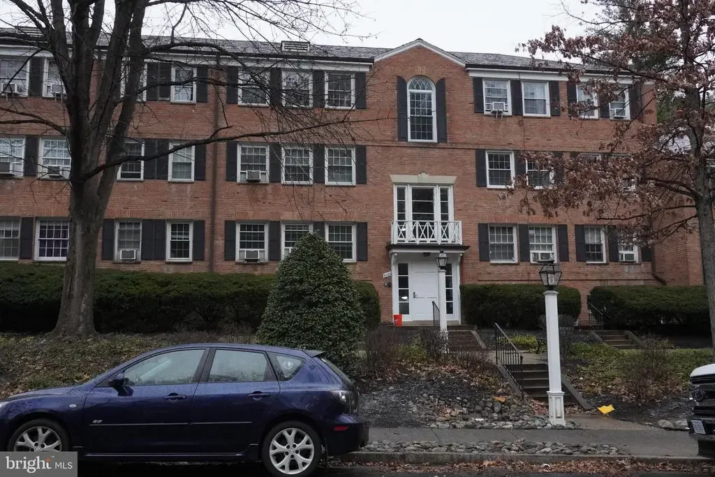 5103 10th St S #5, ARLINGTON