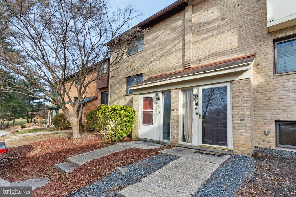 7358 Kerry Hill Ct, Columbia