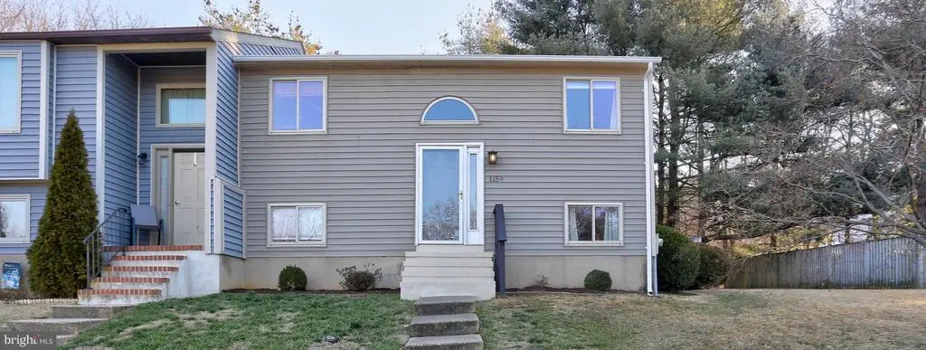 1159 Greenhill Rd, Arnold