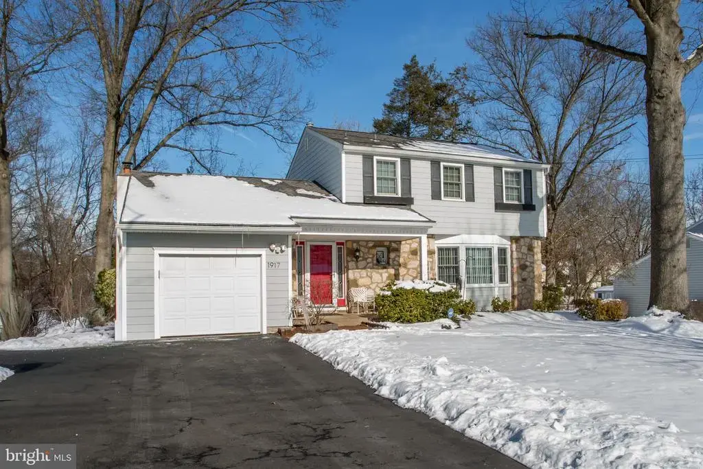 1917 Palomino Dr, WARRINGTON