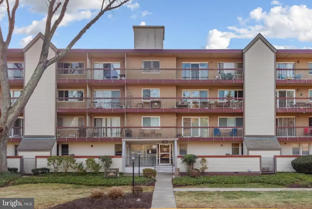 7400 Lakeview Dr #n402, BETHESDA