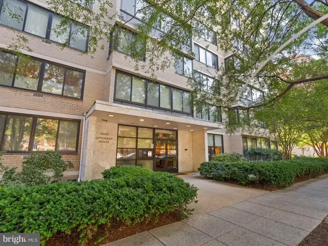 2030 F St Nw #1008, Washington