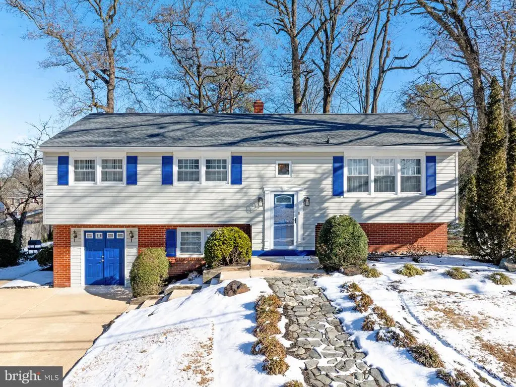 803 Del Grove Ave, Newark