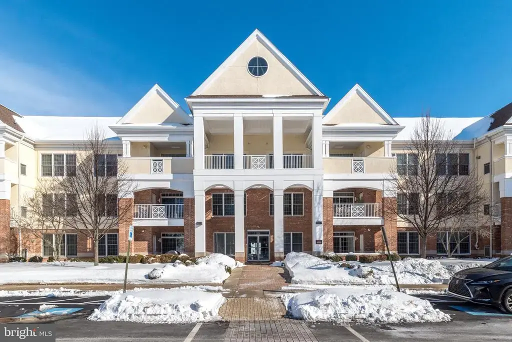 4104 Meridian Blvd #4104, WARRINGTON
