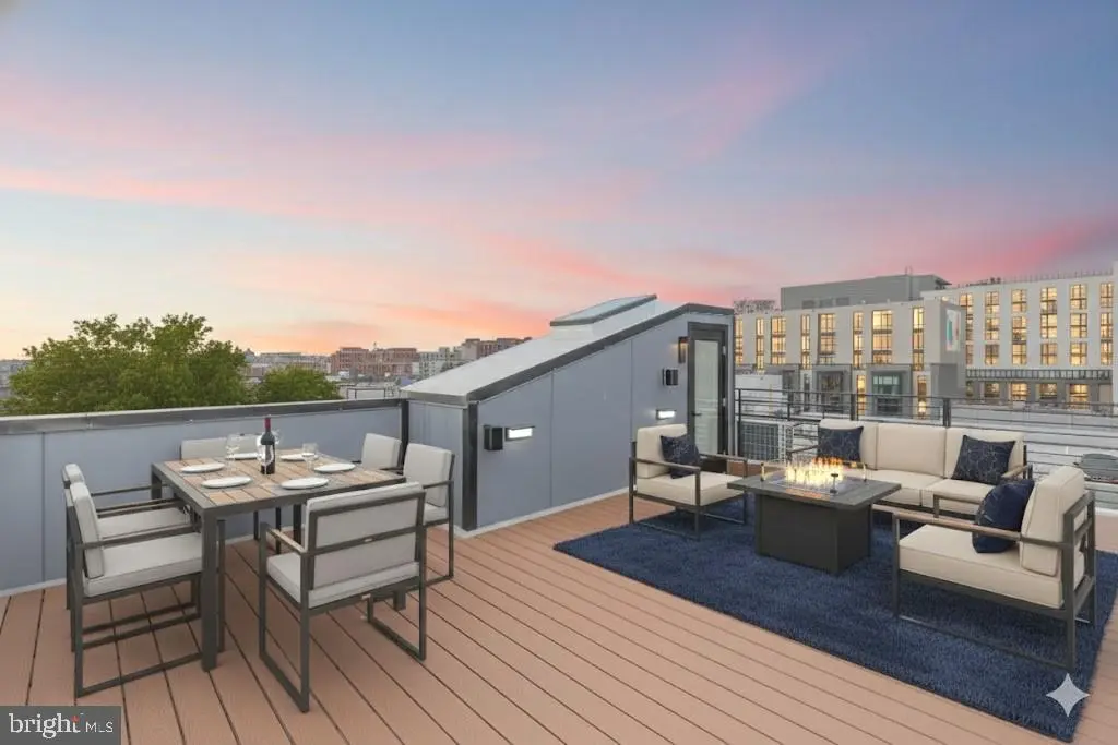 1218 5th St Ne #2, WASHINGTON