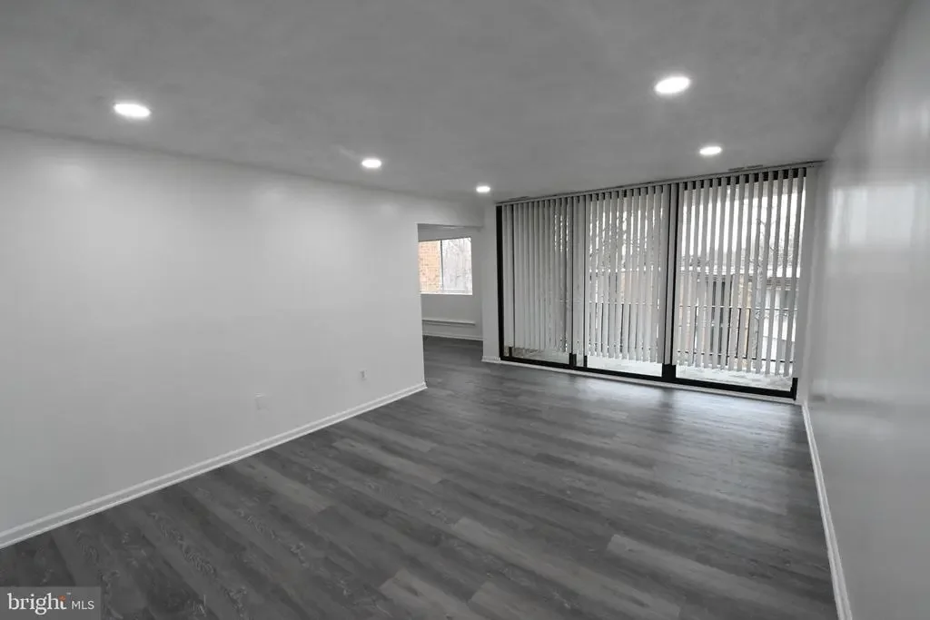 8459 Greenbelt Rd #201, Greenbelt