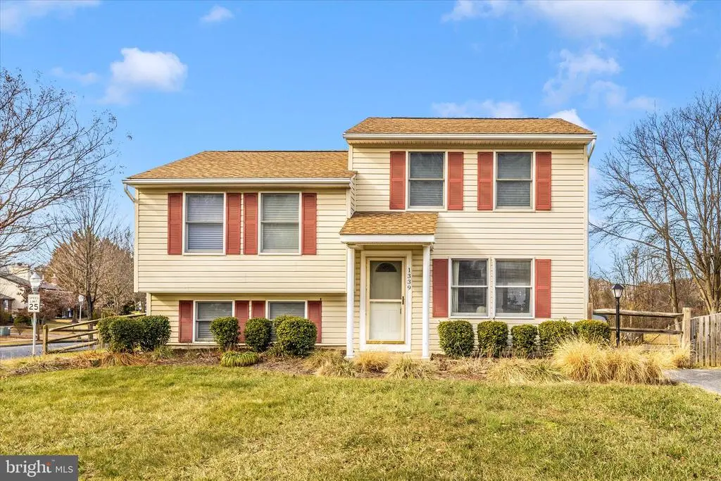 1339 Orchard Way, Frederick