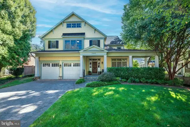 7505 Marbury Rd, Bethesda