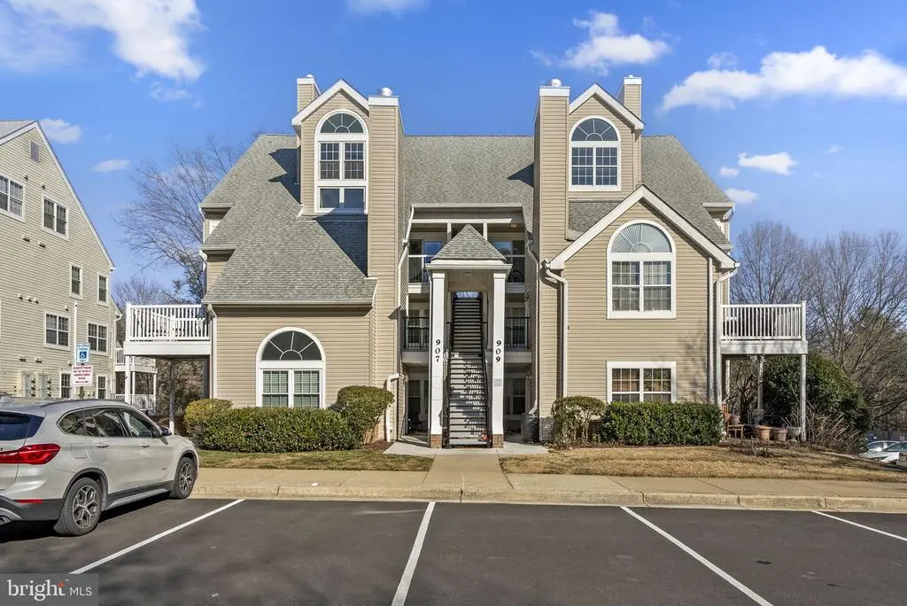 909 Hillside Lake Ter #508, GAITHERSBURG