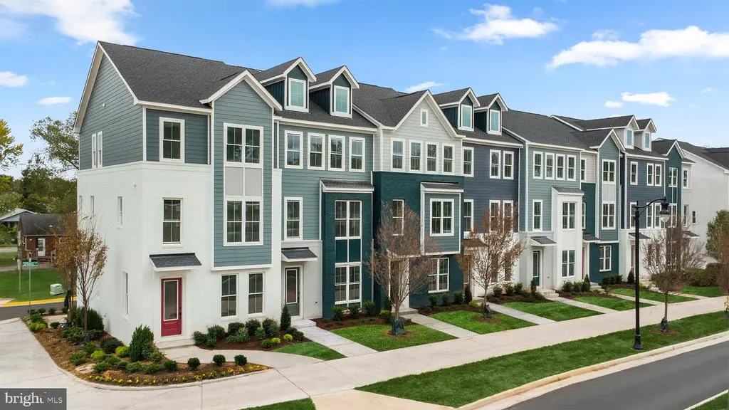 9719 Grant Ave, MANASSAS