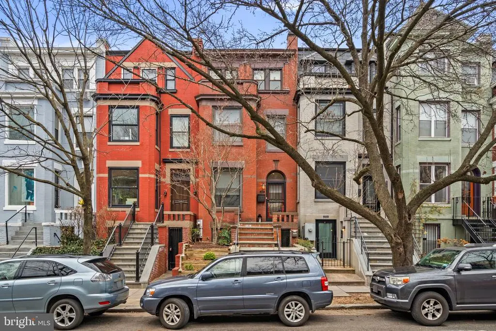 2727 Ontario Rd Nw, WASHINGTON