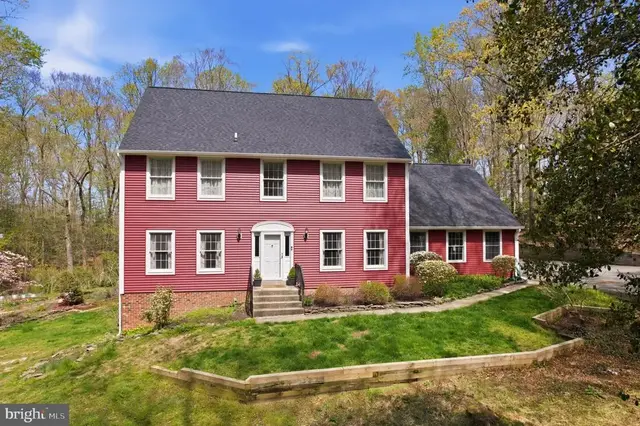 10401 Three Doctors Rd, Dunkirk