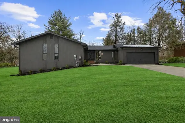 10148 Pasture Gate Ln, Columbia