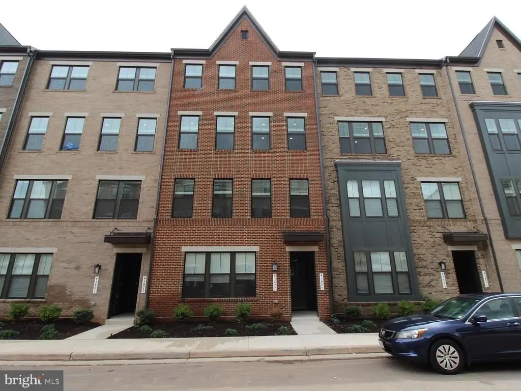 43477 Stonewood Ter, ASHBURN