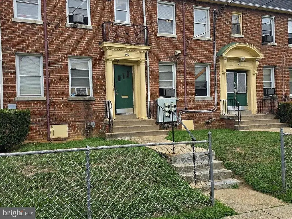 146-150 36th St Ne, WASHINGTON