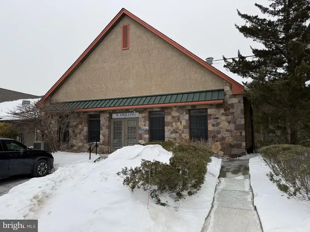 1456 Ferry Rd #305b, DOYLESTOWN
