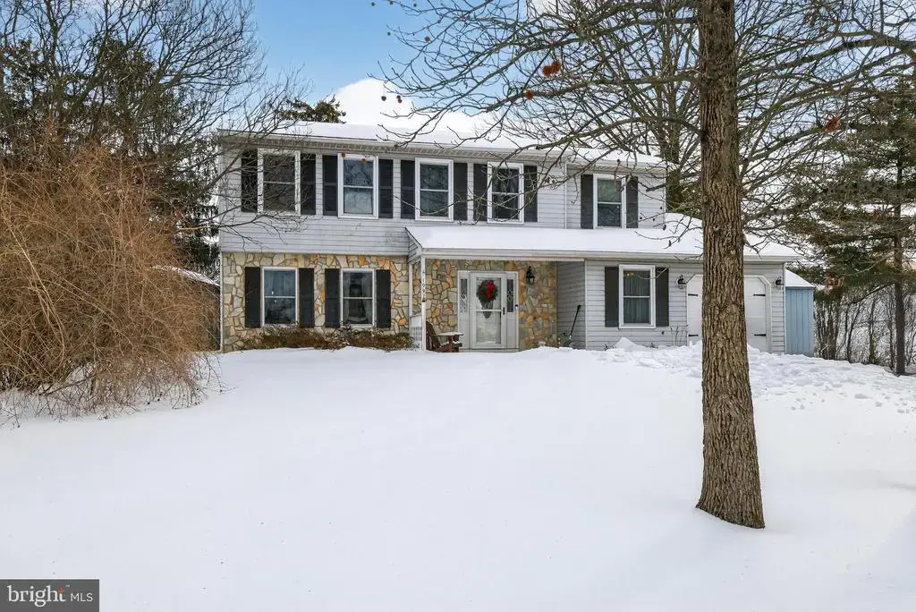 1997 Sunrise Way, JAMISON
