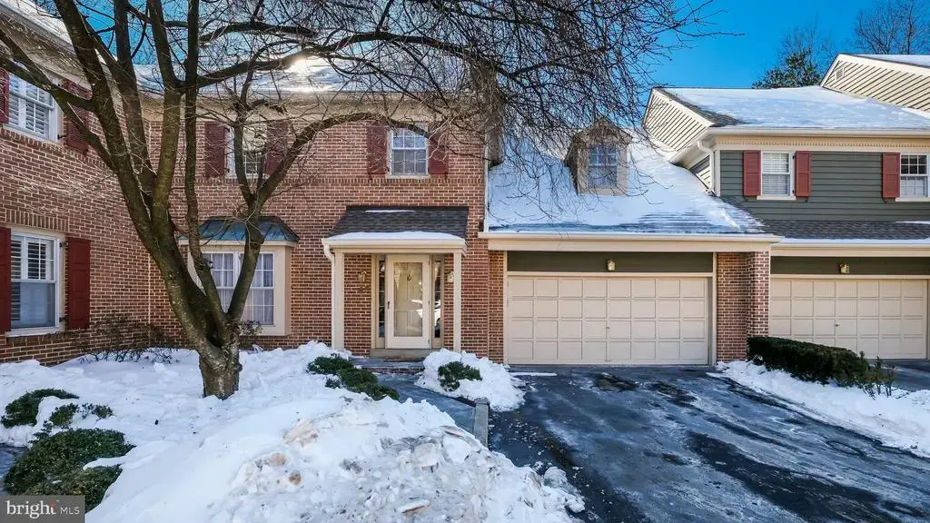 45 Latham Ct, DOYLESTOWN