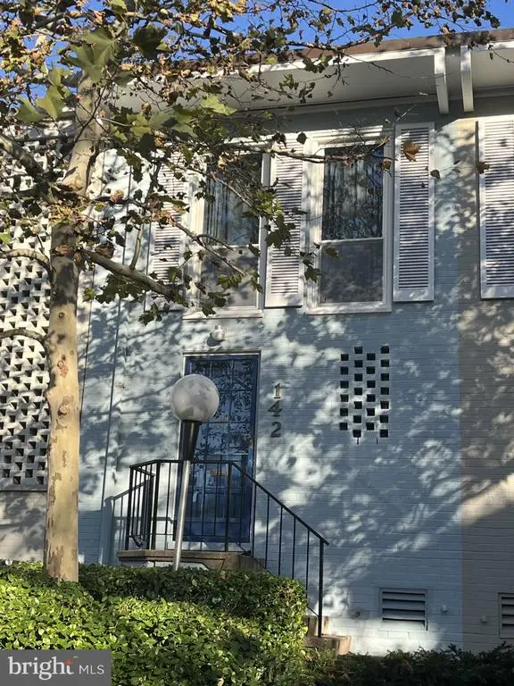 142 G St Sw #155, WASHINGTON