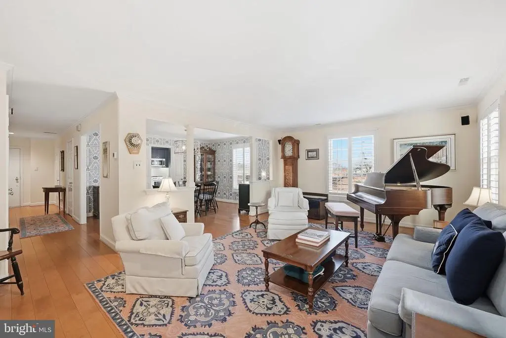 2828 Wisconsin Ave Nw #301, Washington