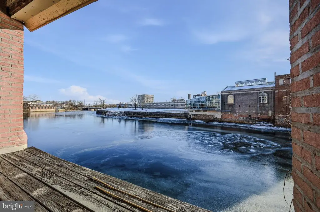 1880 Superfine Ln #7, WILMINGTON