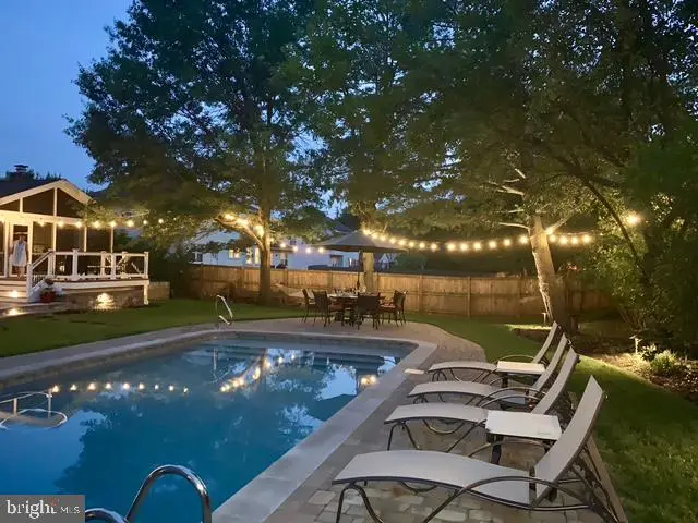 3100 Newcastle Ln, Riva