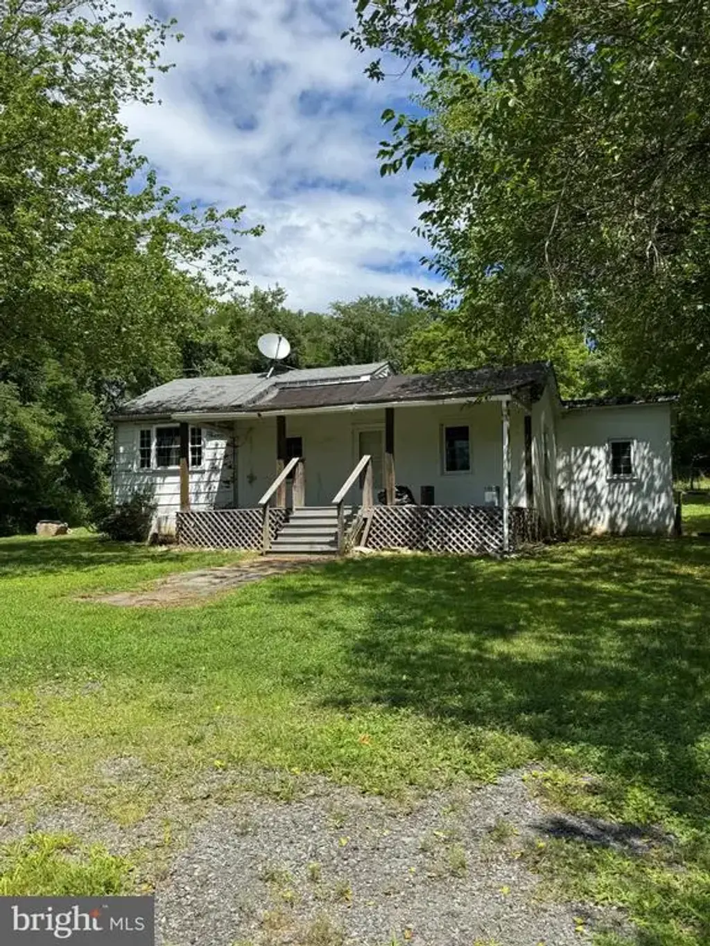 3847 Leeds Manor Rd, MARSHALL