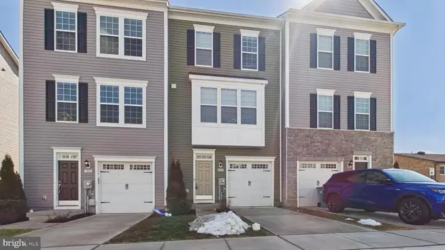 23 Chester Ct, Middletown