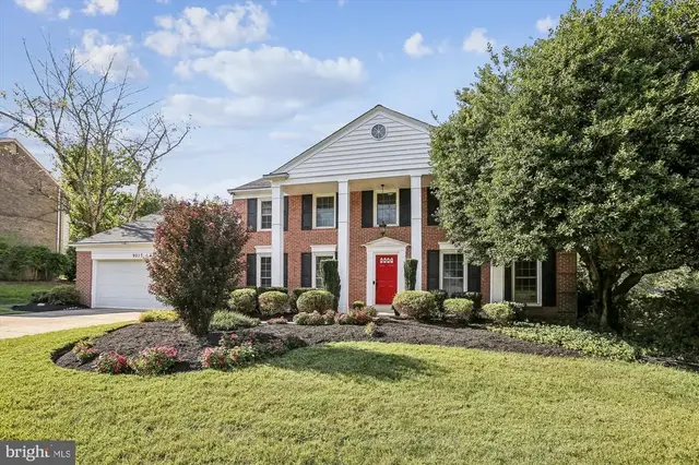 9017 Falls Chapel Way, Potomac