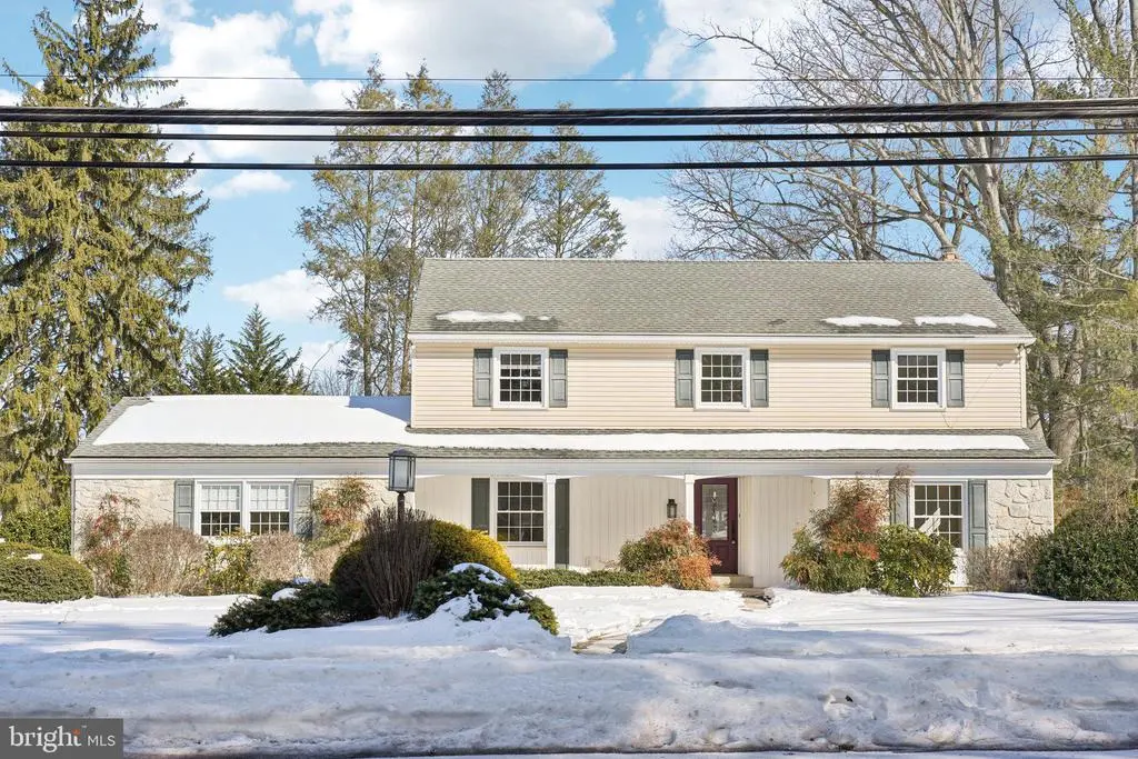 241 Moreland Rd, HUNTINGDON VALLEY