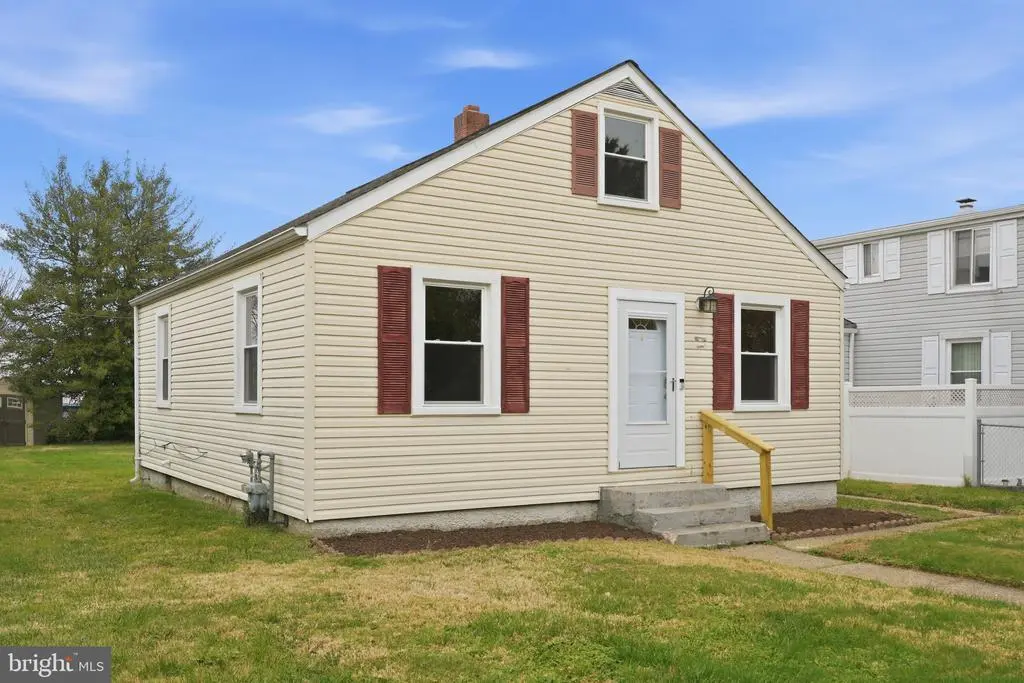 202 S Woodwell Rd, Baltimore