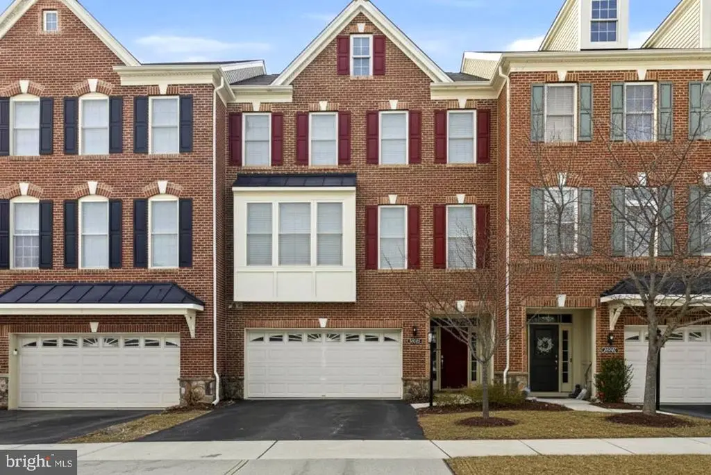 22597 Windsor Locks Sq, ASHBURN