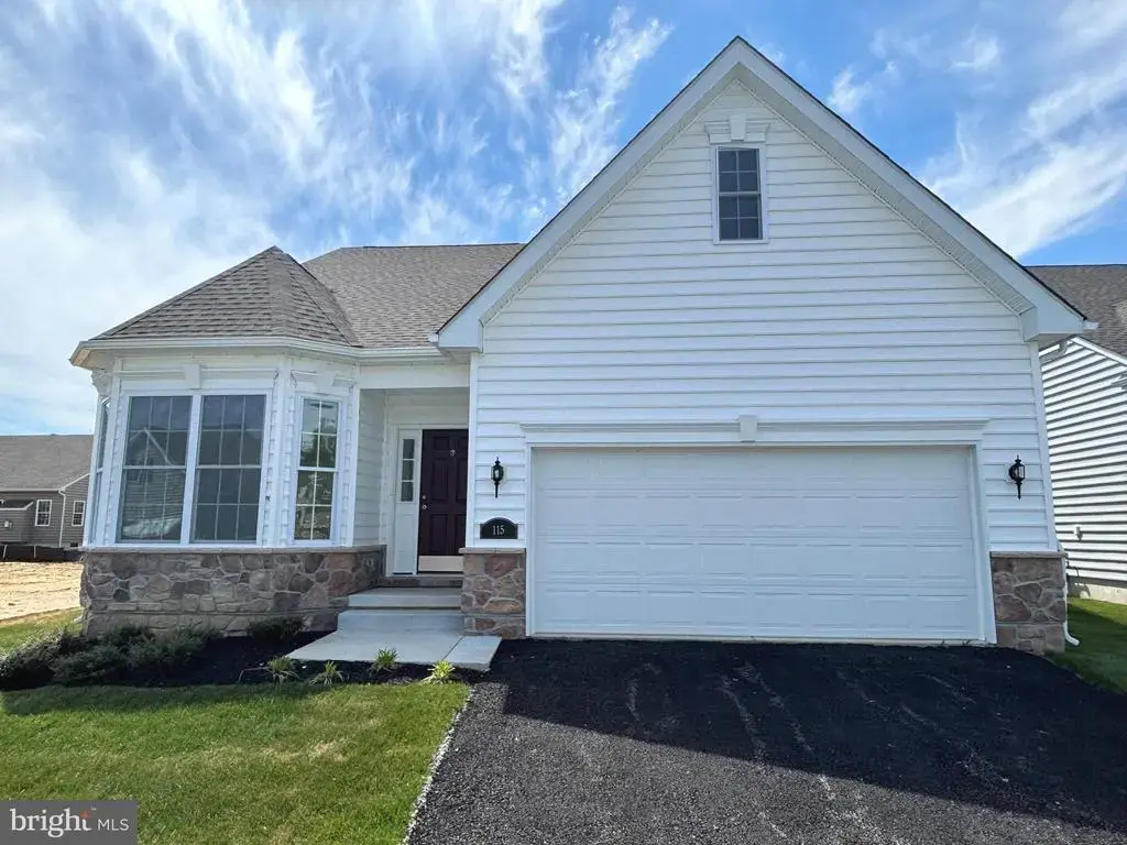 115 Hengst Farm Ln, SMYRNA