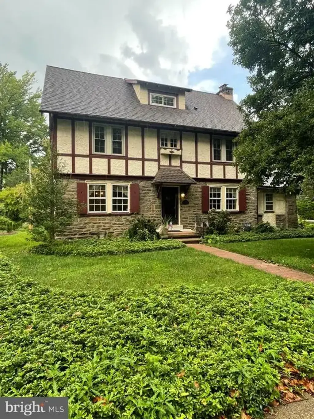 8128 Brookside Rd, ELKINS PARK