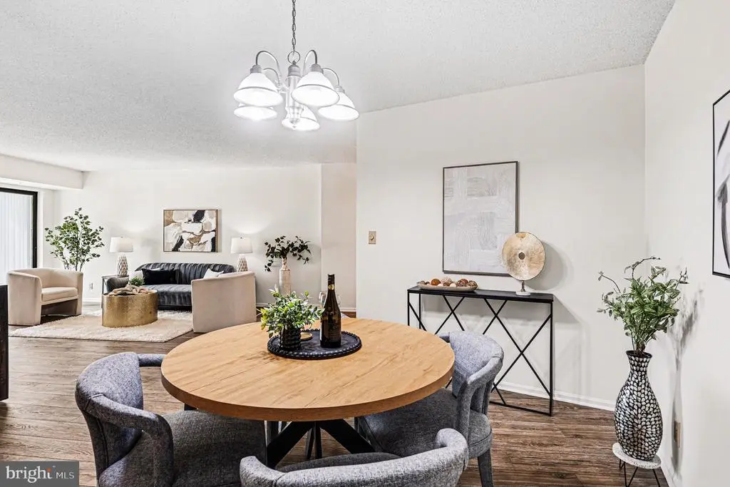 5903 Mount Eagle Dr #511, ALEXANDRIA