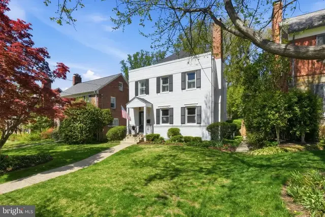 3327 Legation St Nw, Washington