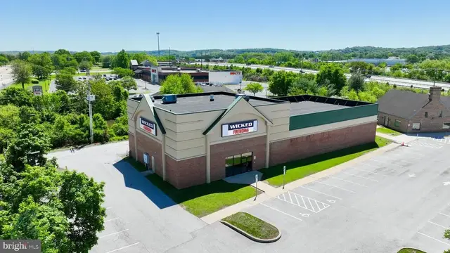 2920 Whiteford Rd, York