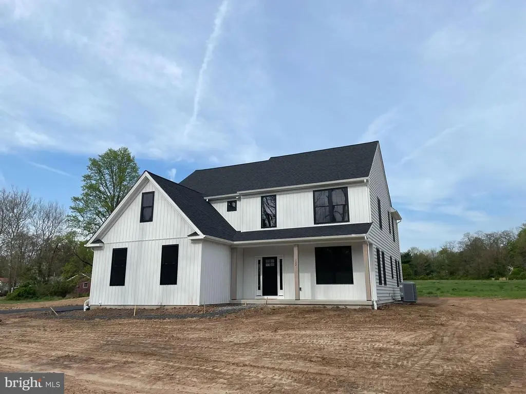 1615 Saint Peters Rd, POTTSTOWN