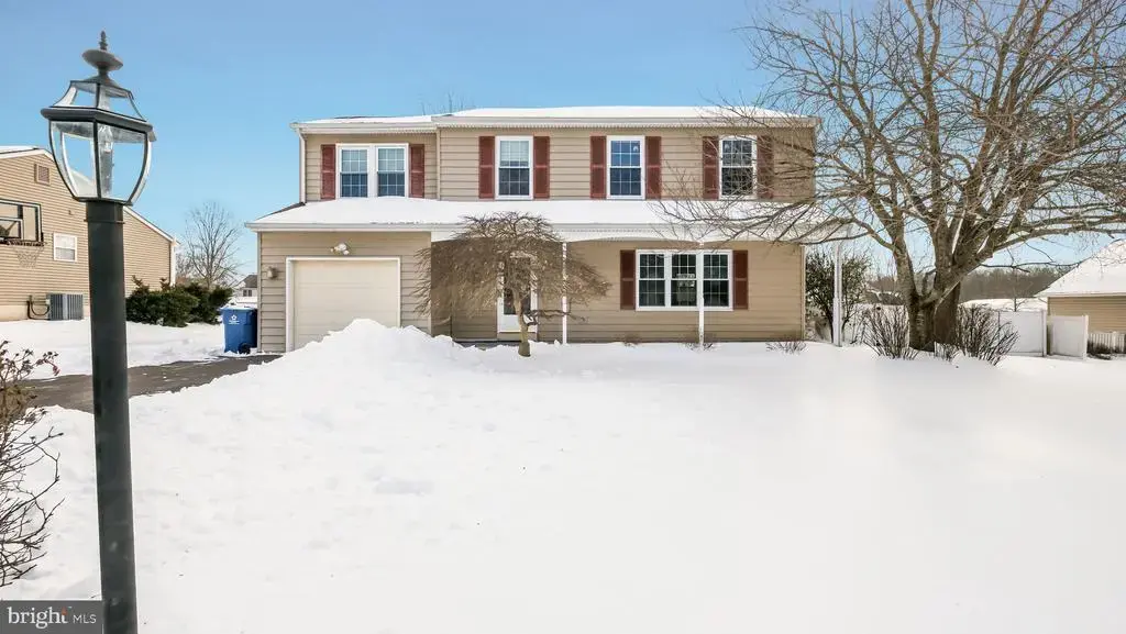 79 Lynwood Dr, CHALFONT