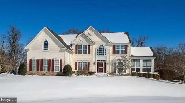 613 Garron Point Pass, Bear