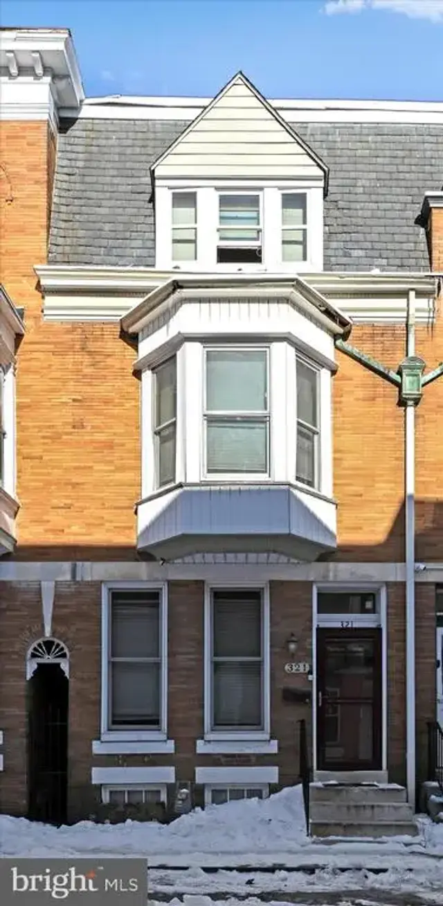 321 E Poplar St, York