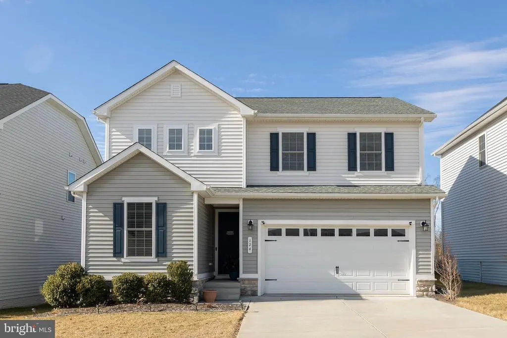 124 Lenore, WINCHESTER